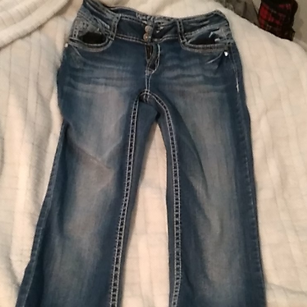 Clothes - Picture 2 of 5